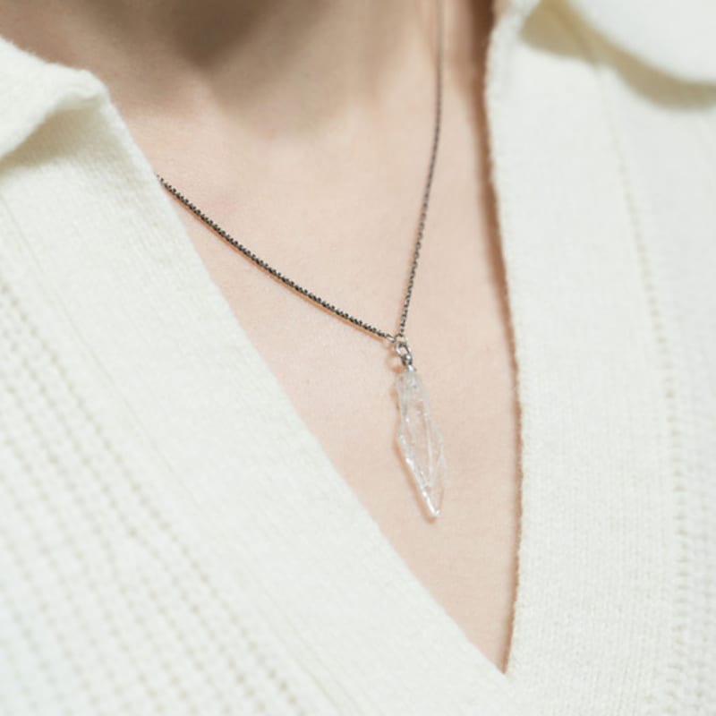 HARANG HR 311N_Ожерелье с хрустальным кварцем
