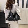 Niche Design Simple Underarm Commuter Big Bag Women's 2025 New Temperament Women's Shoulder Bag Soft Face Tote Bag