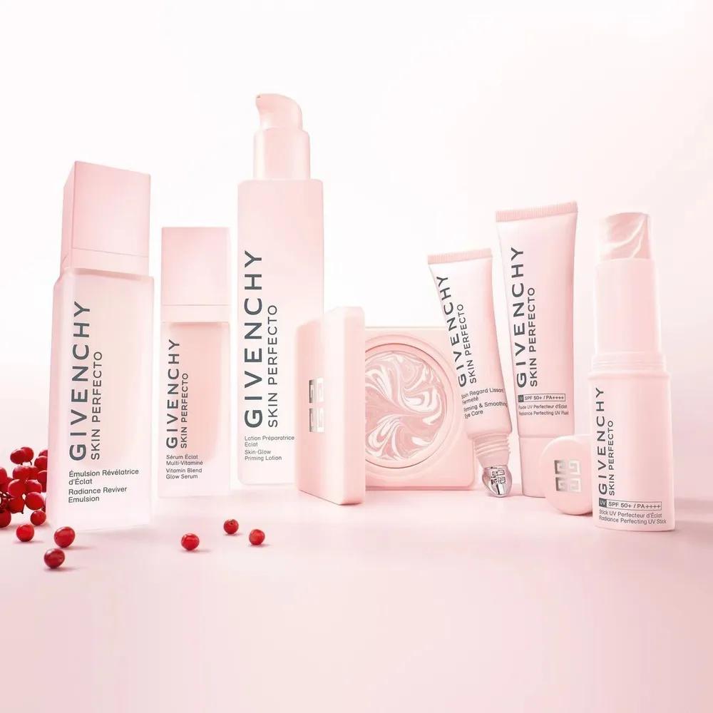 Givenchy Кожа PFCT УФ-стик