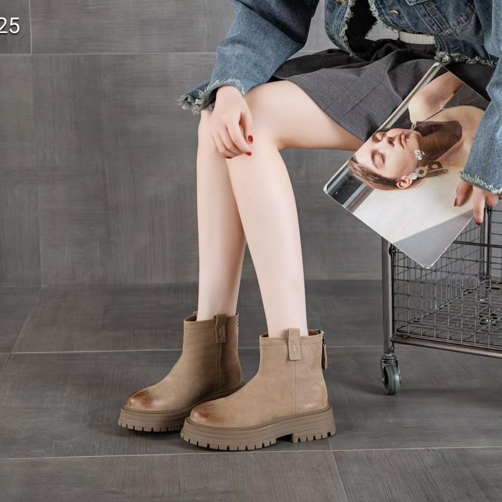 Retro British style thick-soled Martin boots for women's 2025 spring and autumn new models increase height and show thinness, versatile round head me