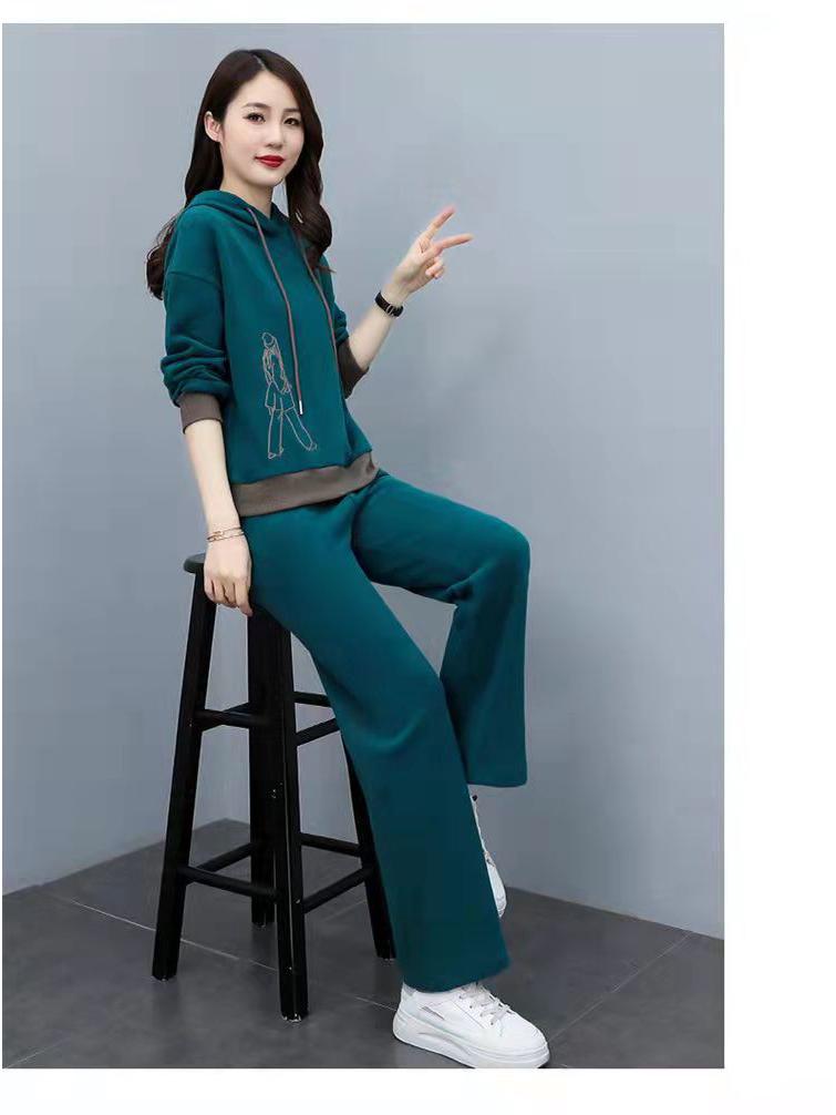 Спортивный костюм-тройка 2025 Весна-Осень, Свободный крой, Стройнящий, Повседневный – Модный, Омолаживающий и Трендовый