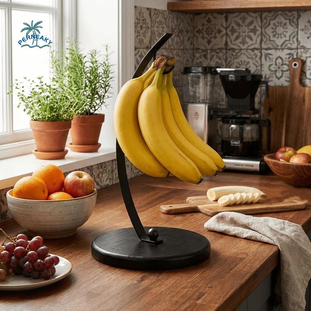 Draining Metal Banana Holder With Wood Base Hanging Fruit Storage Holder Stable Stand with Hook Fruit Hanger Food Display