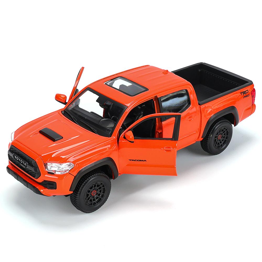 Maisto 1:27 2023 Toyota Tacoma TRD Pro car model die-casting static precision model collection gift toy tide play