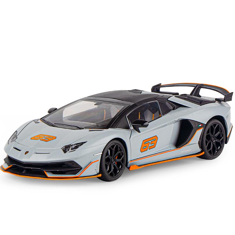 1/18 Aventador SVJ 63 Модель гоночного автомобиля из литого металла Коллекция игрушек Звук и свет Съемная отсоединяемая имитация Детский подарок