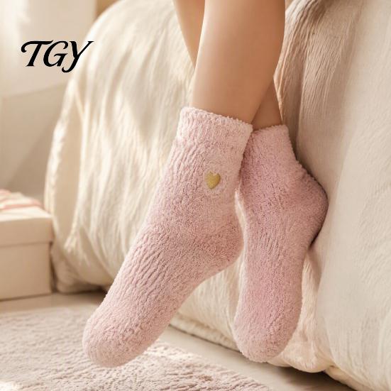Cloud Like Thick Velvet Socks 1 Pair Women's Fuzzy Slipper Socks, Soft Plush Warm Bed Winter Home Sleeping Fluffy Cozy Fleece Crew Anti Slip for