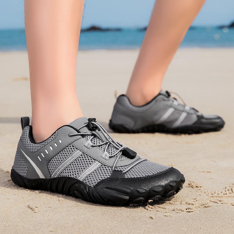 Outdoor Creek Shoes Couple Breathable Wading Shoes Beach Swimming Fitness Shoes Mountaineering Five-finger Shoes