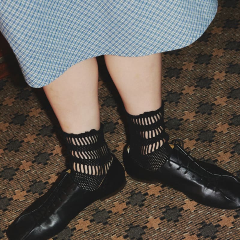 Ненавижу понедельник трехлинейные весенние носки черные