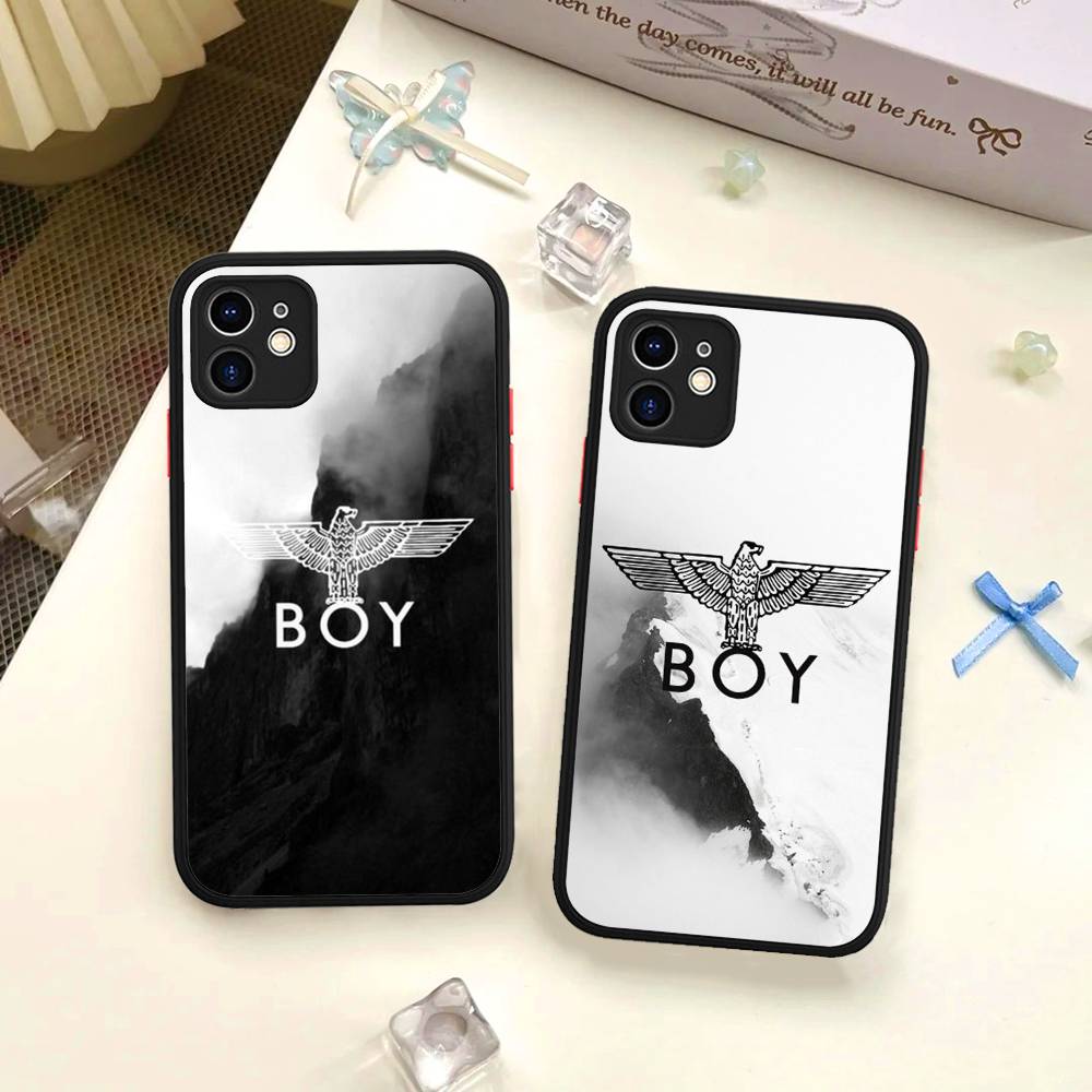 Classic Punk Logo B-Boy L-London For IPhone 16 15 14 13 12 11 Pro Max X XS MAX Plus Translucent Black Phone Cover