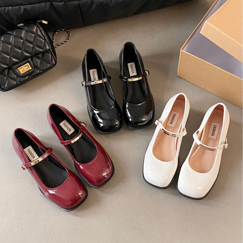 Mary Jane Shoes Women's New Waterproof Table One-word Buckle with Square Head Shallow Mouth Single Shoes In Autumn and Winter 2025