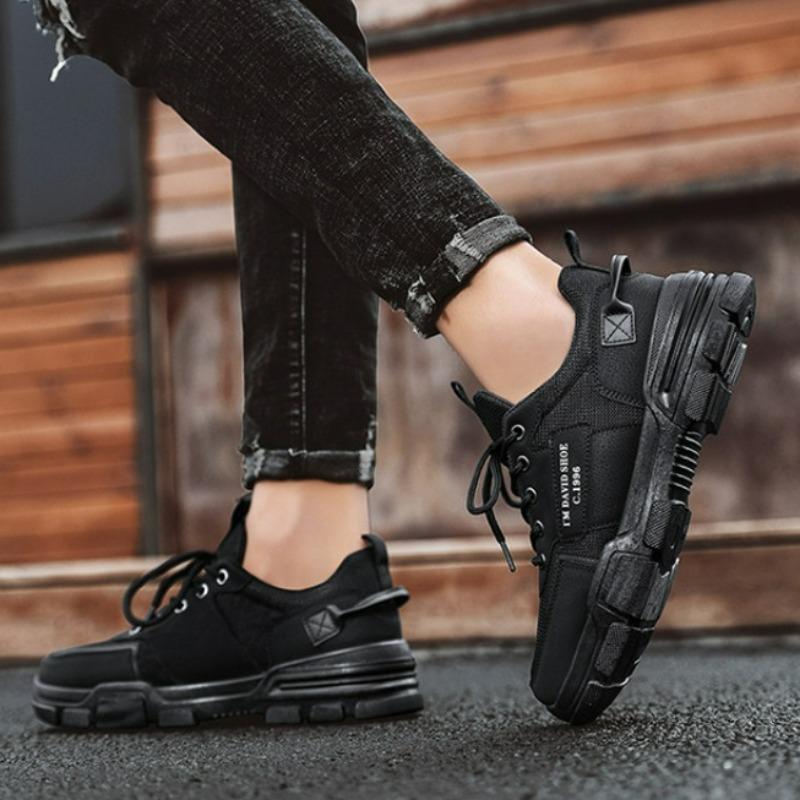 Модные мужские кроссовки 2024 года. Новые повседневные туфли для мужчин. Дышащие черные сетчатые кроссовки. Модные мужские туфли на платформе со шнуровкой. Теннисные туфли Masculino.