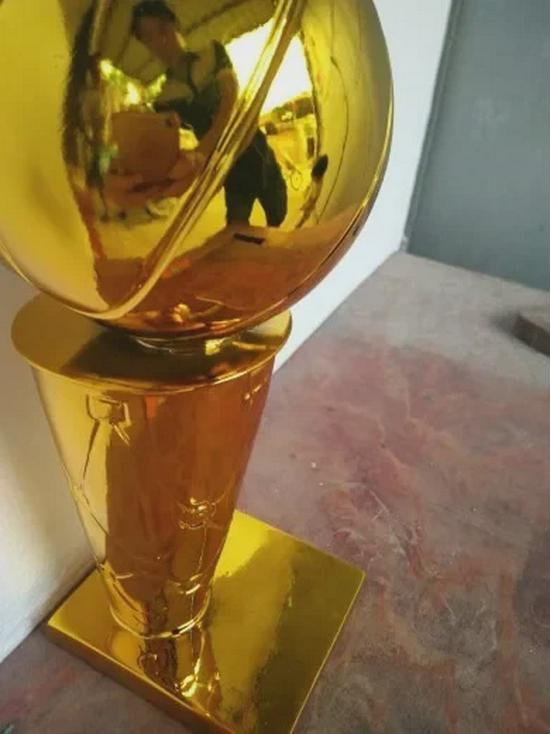 Трофей чемпиона НБА: Баскетбольные сувениры Кубка О'Брайена с изображением Карри, Коби и Джеймса