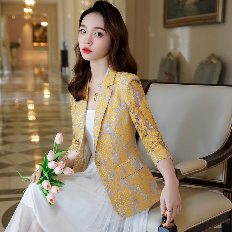 Кружевной маленький костюм-пальто, женский новый корейский вариант с укороченной талией, повседневный универсальный ажурный костюм-топ