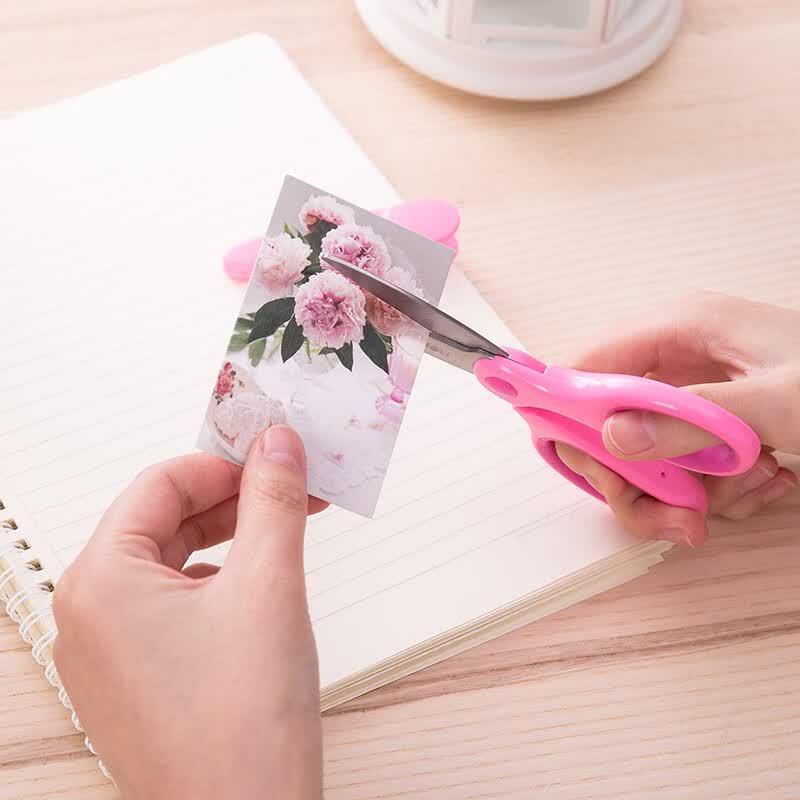 Deli Ergonomic Safety Scissors for Kids