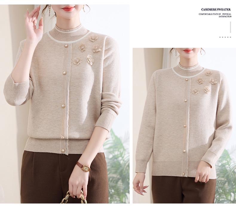 2025 Stylish Winter Fleece Top for Middle-Aged & Elderly Women - Half-High Collar Cozy Sweater with Plus Velvet Base Layer