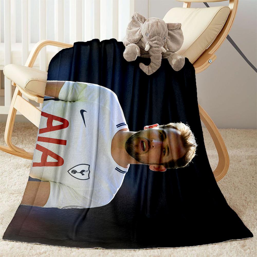 Tottenham Hotspur Football Player Blanket Comfortable Great for Sofa Seaside Office Chair Four Seasons Universal Stylish Decor