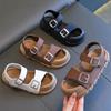 Летние новые детские сандалии модные сандалии в студенческом стиле для мальчиков и девочек с мягкой подошвой простые однотонные детские сандалии с защитой от ударов
