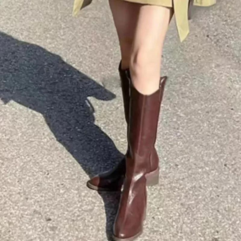 Fashion Women's Thick Heel Cotton Boots Winter New Pointed Rear Zipper Waterproof, Anti-slip and Wear-resistant Boots