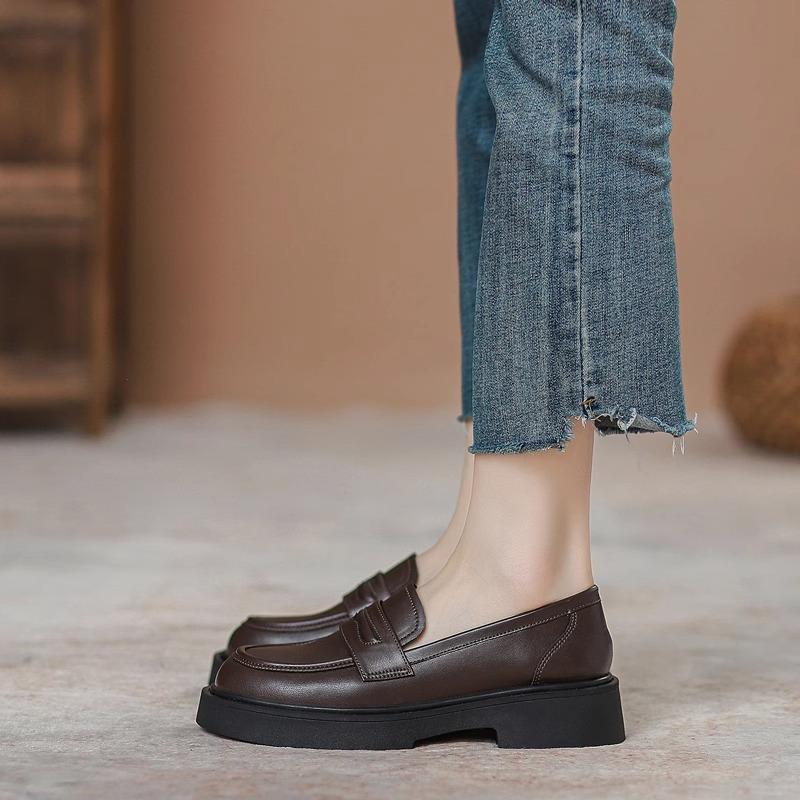 Настоящие мягкие кожаные мокасины женские на платформе с одной педалью одинарные туфли увеличивают рост британский стиль маленькие кожаные туфли женские