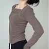 Niche Design Long-sleeved T-shirt for Women In Early Spring New Square Collar Base Shirt Slim Fit Inner Chic Top