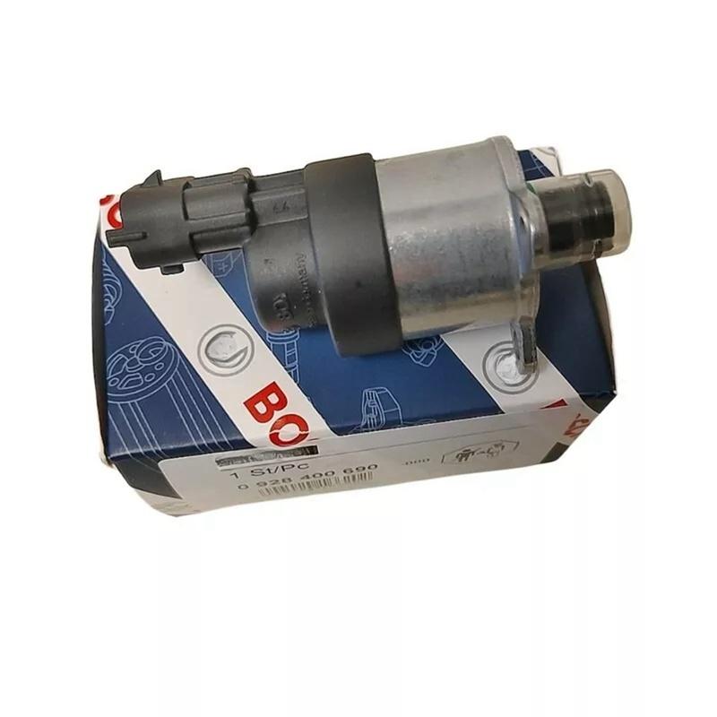Fuel Pump Pressure Regulator 0928400690 For MITSUBISHI CANTER FUSO ROSA 4M50