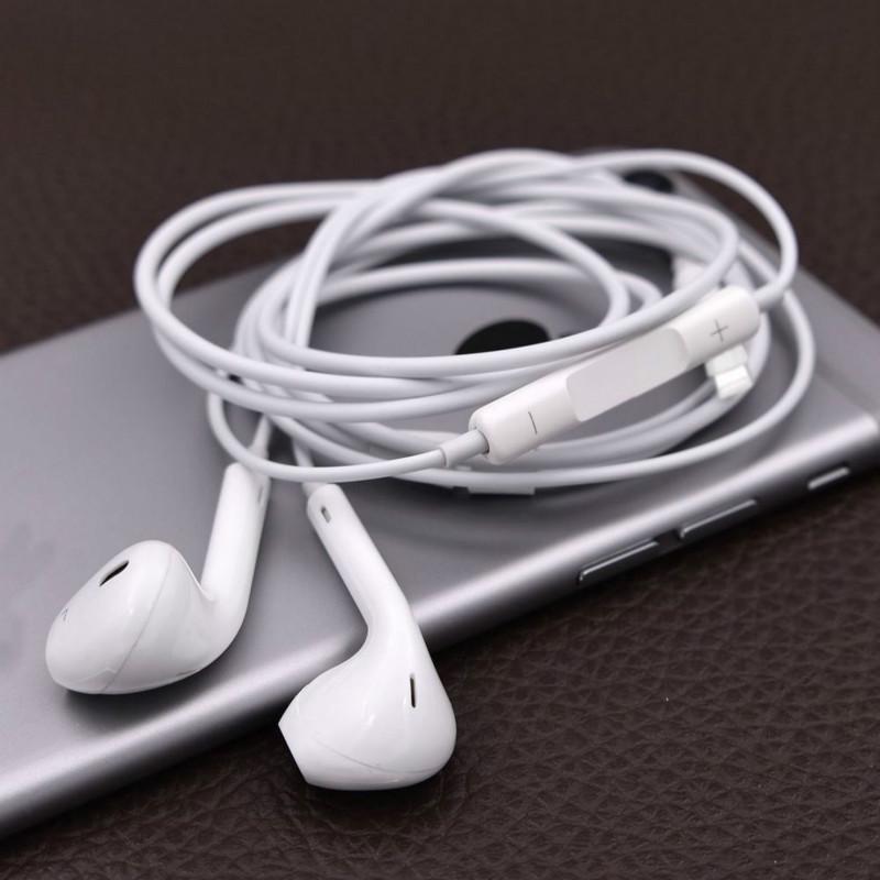 1PC Headset Earphone With Mic Volume Adjustable For iPhone 8 7 6 6s5 5S 4 4S 3G /Samsun