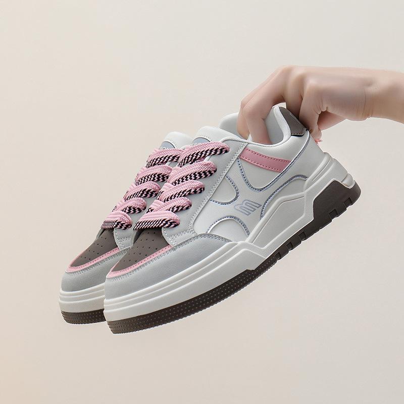 Осенняя легкая обувь Новые Ins Женские студенческие спортивные туфли с подъёмным дном Повседневная обувь Мода