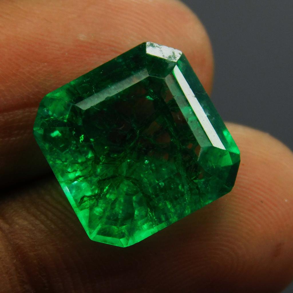 Natural Green Emerald Loose Gemstone Square Cut 8 ct Colombian for Jewelry Making and Crafts