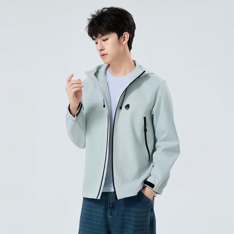 2025 Весенняя Уличная Модная Ветровка с Капюшоном для Пар - Стильная Куртка для Пеших Прогулок и Альпинизма