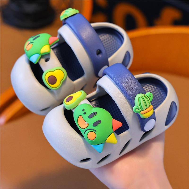 Kids Summer Non Slip Closed Toe Clogs Boys Girls Cute Cartoon Bathroom Home Sandals Lightweight Comfortable Shower Slippers