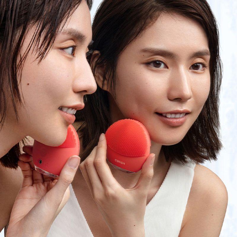 FOREO Луна 4 Мини (коралловый)