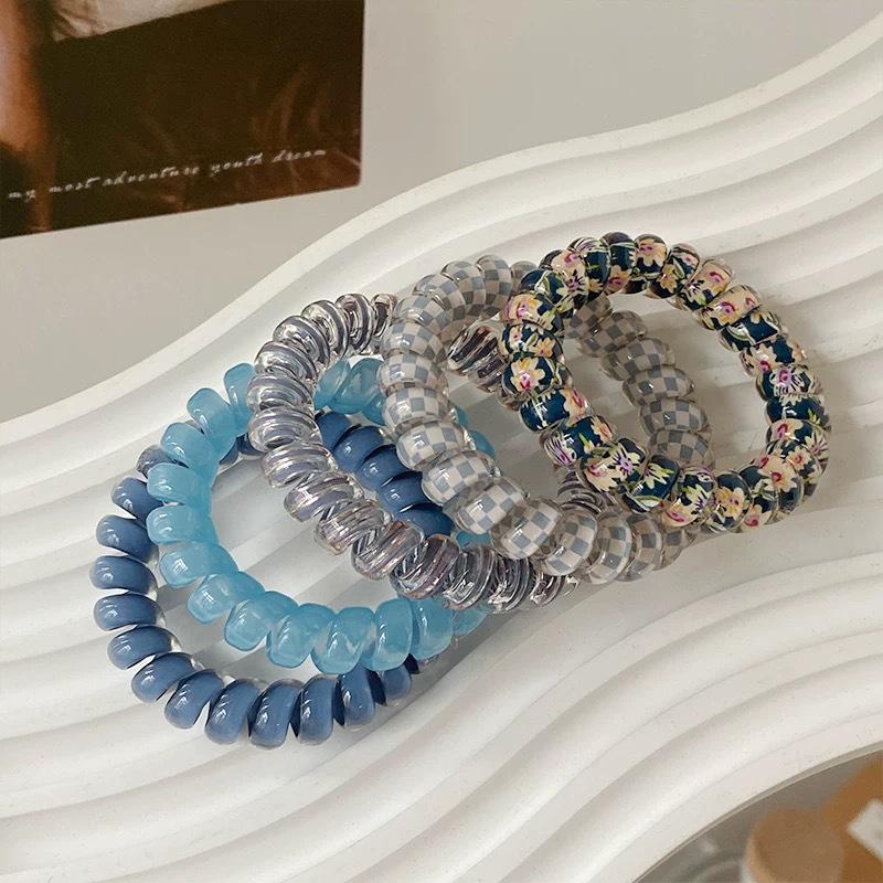 Elastic Hair Ties - No-Pull, Versatile & Stylish for 2024