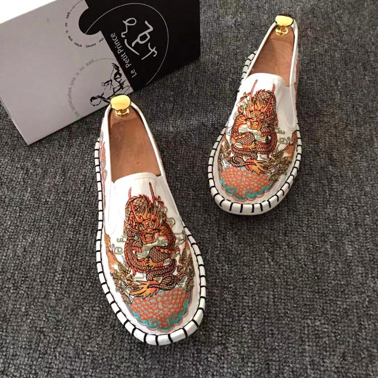 Ethnic Style Embroidery Old Beijing Cloth Shoes Men'S Breathable Cloth Shoes Beef Tendon Sole Handmade Canvas Shoes Non-Slip Doudou Shoes