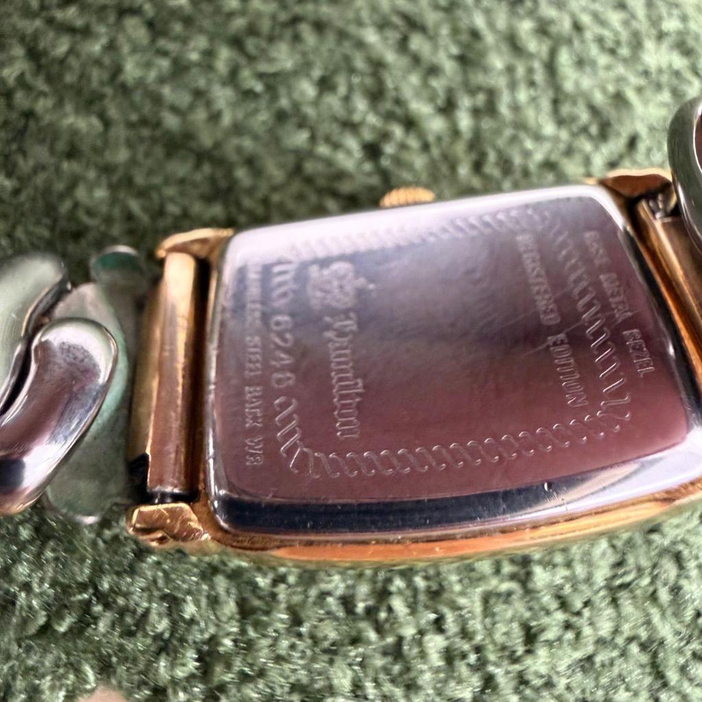 Б/у Женские кварцевые часы Hamilton Benton 6246 Малая секундная стрелка Батарея разряжена