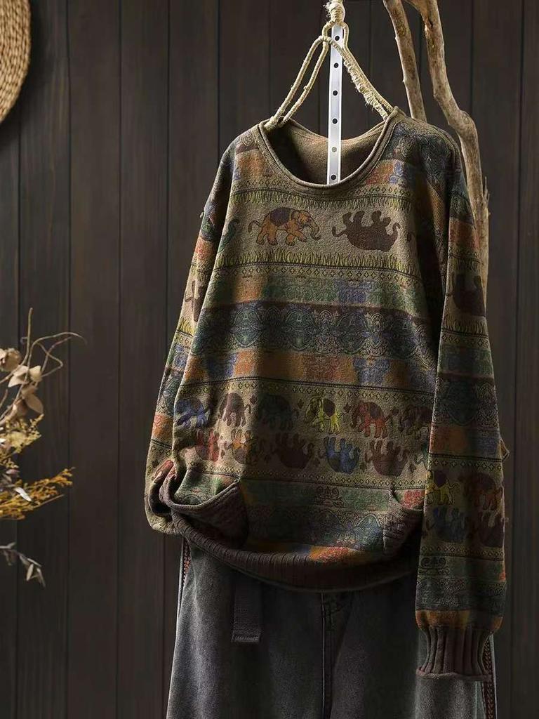 Johnature Woman Autumn Elephant Print Double Pockets Contrast Sweater Casual Loose Vintage Style O-Neck Sweater