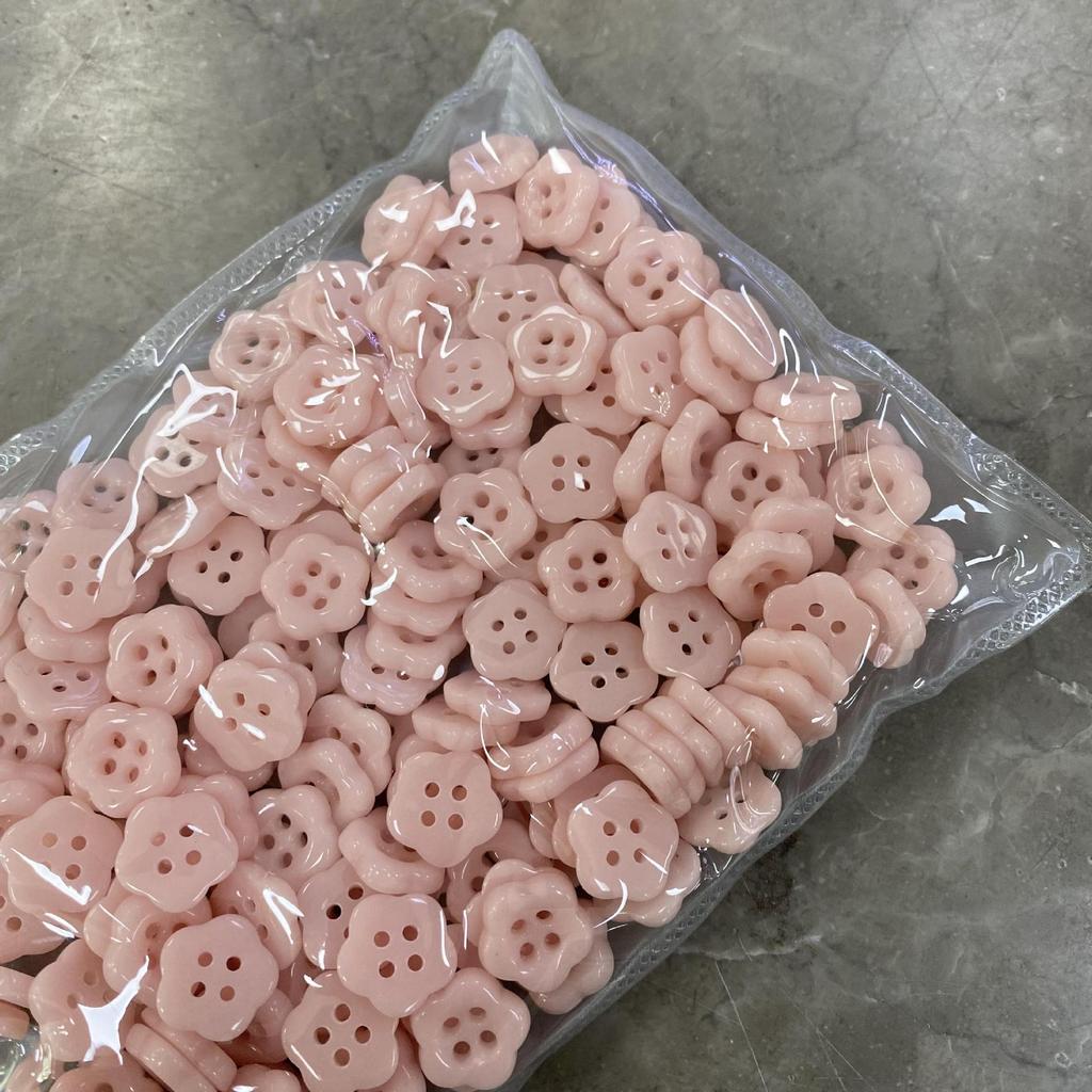 Yisen Ceramic Four-Eye Plum Blossom Buttons for Children's Chinese Style Shirt or Dress