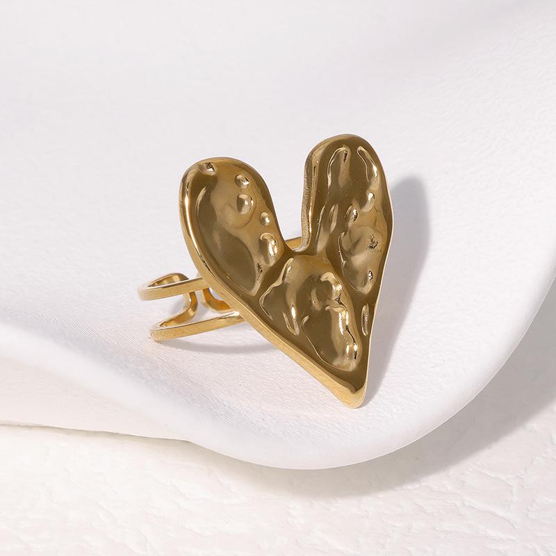 Stainless Steel Pleated Heart Open Ring for Women Men Simple Vintage Geometric Finger Ring Casual Versatile Couple Jewelry Gift