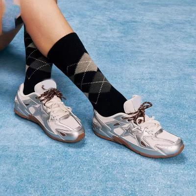 Женская обувь – Кроссовки