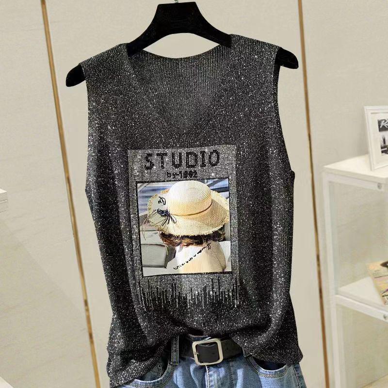 2023 Блестящий шелковый женский жилет без рукавов с V-образным вырезом - Новый стиль весна/лето, свободный крой с вязаным дизайном на бретелях с горячими бриллиантами