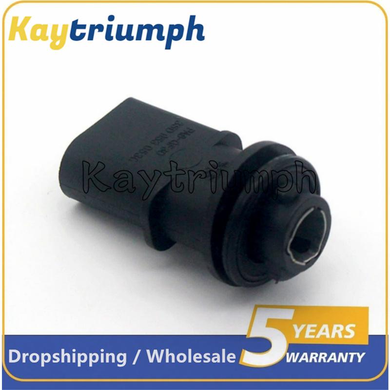 New Car Light Base Front Turn Signal Bulb Holder H21W Socket Adapter Connector 35D9530530 for Volkswagen Passat B6 CC
