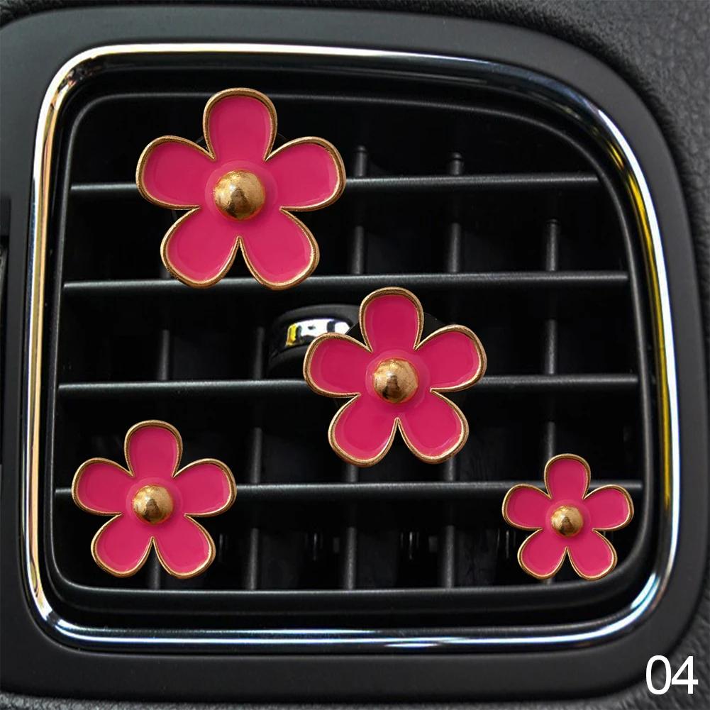 4 шт./компл. автомобильные зажимы для духов, освежитель воздуха для автомобиля, кондиционер, ароматерапия, маленькая ромашка, аксессуары для украшения интерьера