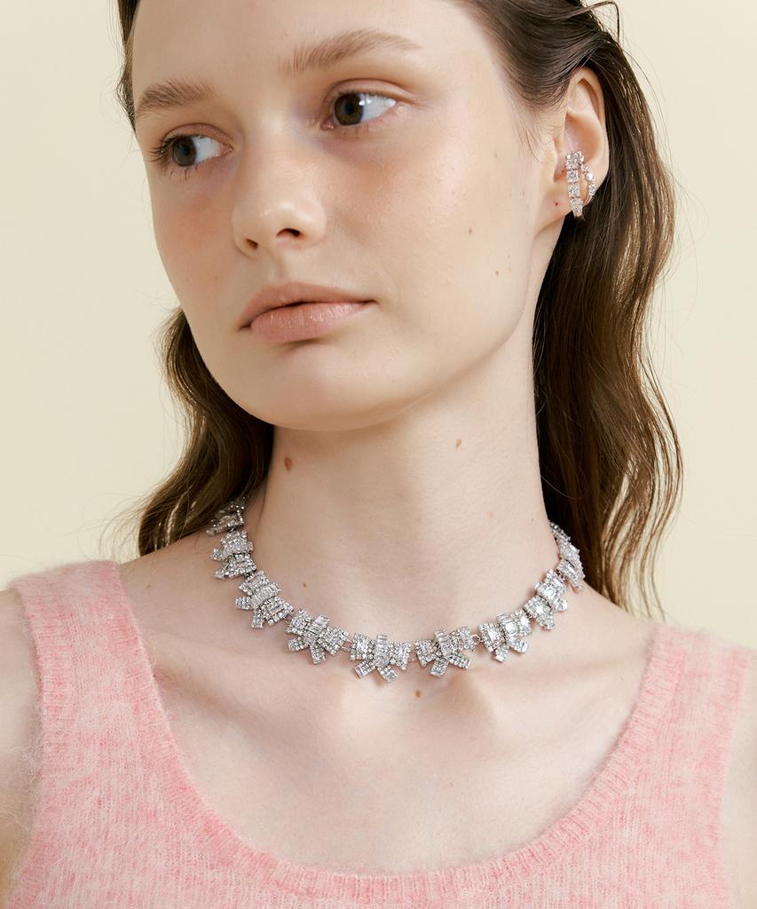 Matias Mini Bold Choker