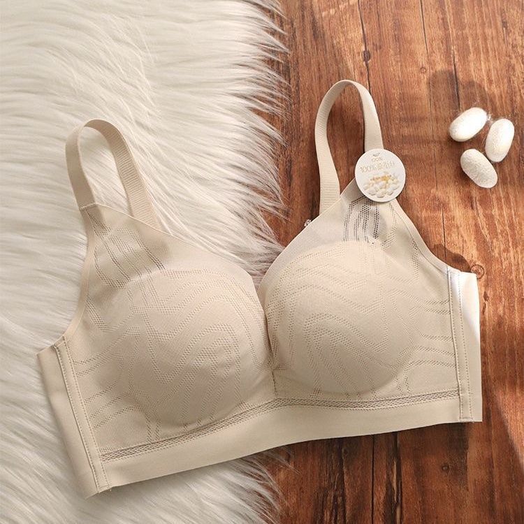 Huge soft seamless underwear women's small breasts gather and support comfortable anti-sagging no steel ring adjustment bra cover