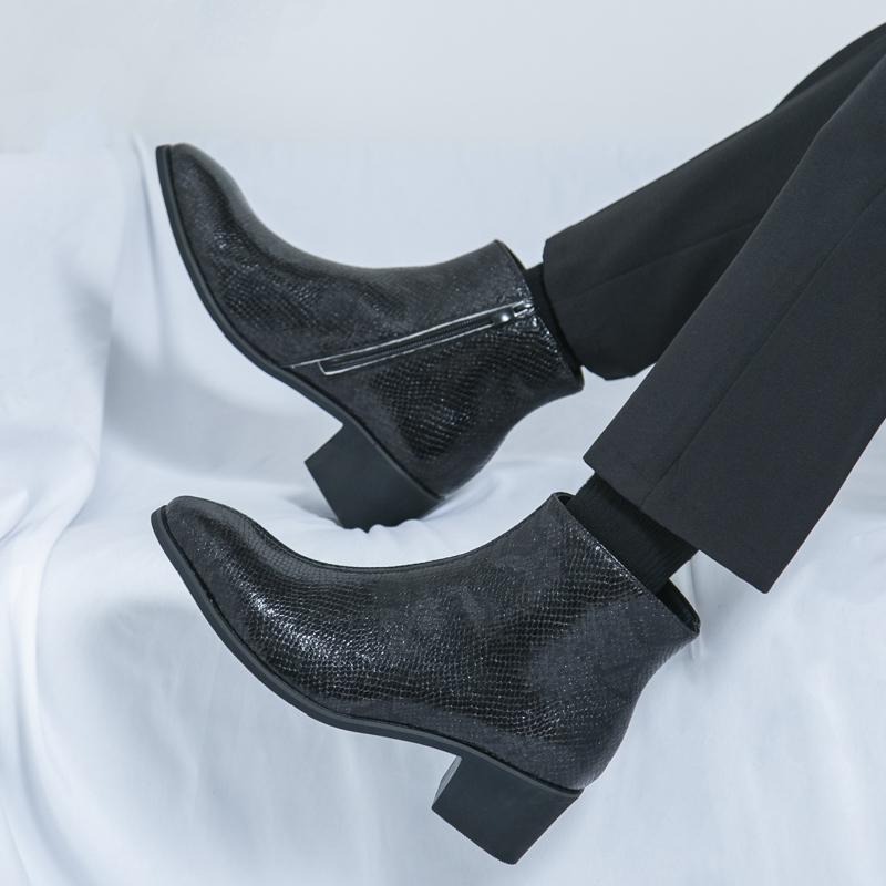 Весенние ботинки-казаки до щиколотки из змеиной кожи с принтом для мужчин, для шоу, вечеринок, мотоциклетные, короткие, увеличивающие рост, платья, социальные сапатос