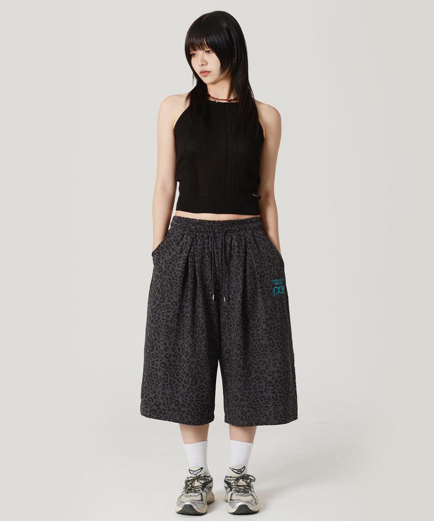 PEACE MAKER Pce Side Double Pleated Wide Bermuda Sweat Shorts (Leopard Print)