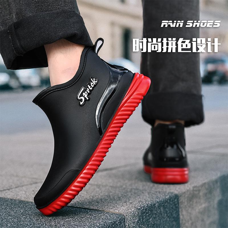 Men's Waterproof Rain Shoes New Fashion Water Boots Waterproof Chef Shoes Work Labor Insurance Outdoor Fishing Shoes Water Shoes