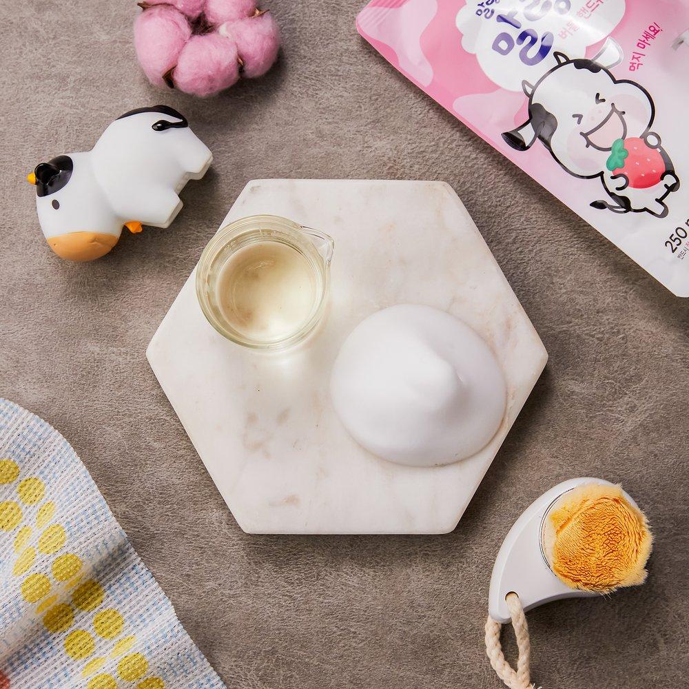 Shower Mate Malan Жидкое мыло для рук, сменный блок (Клубничное молоко) 250мл