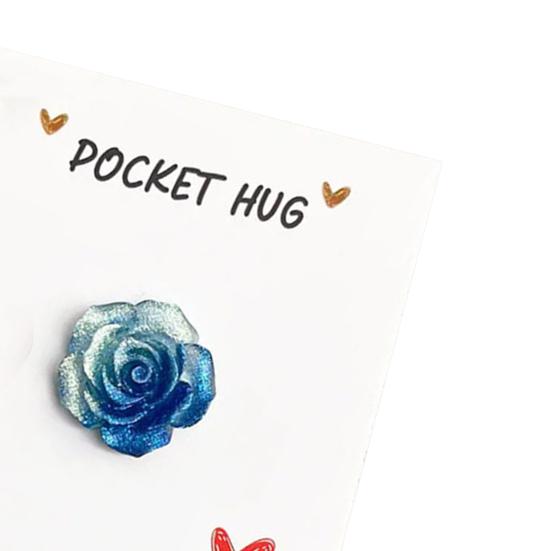 Pocket Hug Card with Gradient Rose for Women Men Mini Pocket Hug Tokens with Greeting Card Inspirational Gifts for Long Distance Relationship