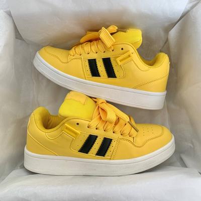 Женская обувь – Кроссовки