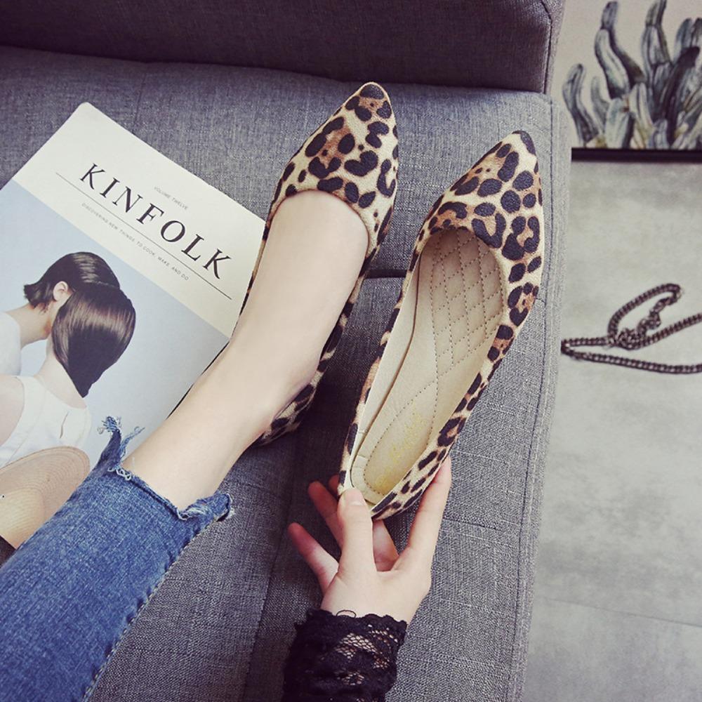 Туфли на плоской подошве, женская мода, леопардовый принт, заостренные женские туфли, удобные замшевые туфли на плоской подошве, удобные для работы
