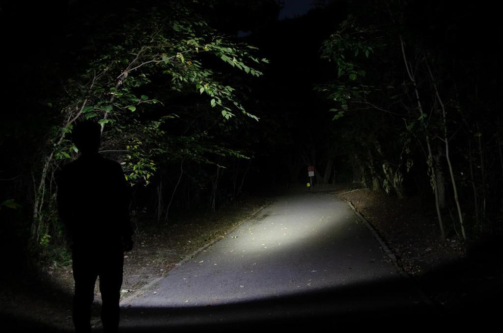 GENTOS Neck LED USB 200 7 Hours of Battery Dustproof and Uses Dedicated Rechargeable Battery OZ-R2X Light, Rechargeable, Lumens, Life,